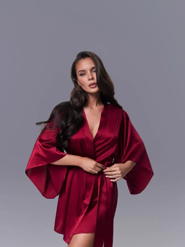 Anabella bordo кимоно